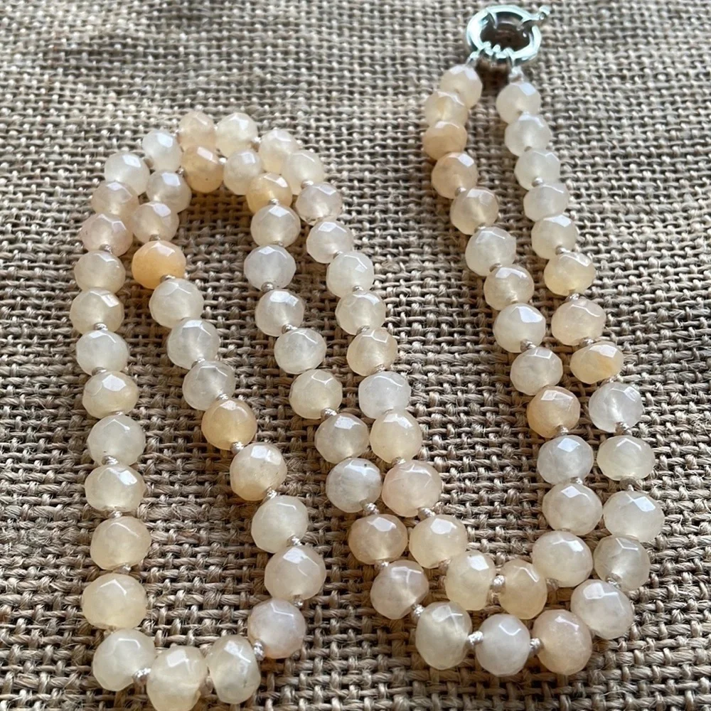 Rare Natural Rose Rainbow Moonstone Faceted Rondelle 8 mm Knotted in Style - Picture 7 of 10